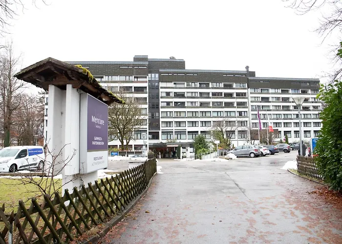 Mercure Alpenpanorama Апартаменти *